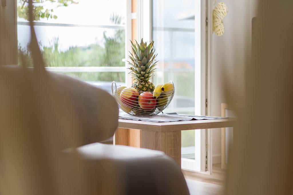 Apartment Gamma With Hydromassage Mini Pool Near Split Zrnovnica Ngoại thất bức ảnh